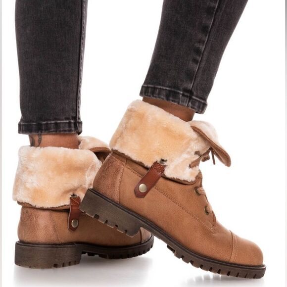 Roxy Women’s Bruna - Lace-Up Boots, Tan,‎ Size 8.5, NO BOX - Picture 1 of 9